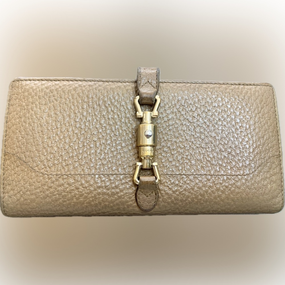 GUCCI Pebbled Leather Jackie Wallet w/ Horsebit Clasp